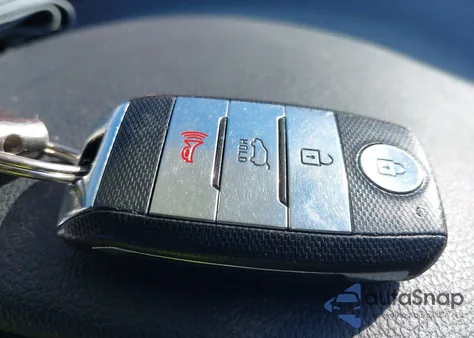 2018 Kia Niro Touring из США, поврежденный, VIN KNDCE3LC3J5175434